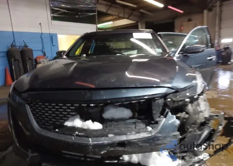 2022 Cadillac Ct5 Premium Luxury z USA, uszkodzony, nr VIN 1G6DT5RW5N0136017